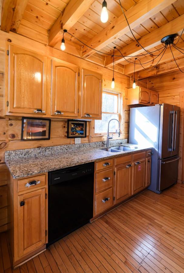 Lazy Bear Lodge Gatlinburg Εξωτερικό φωτογραφία