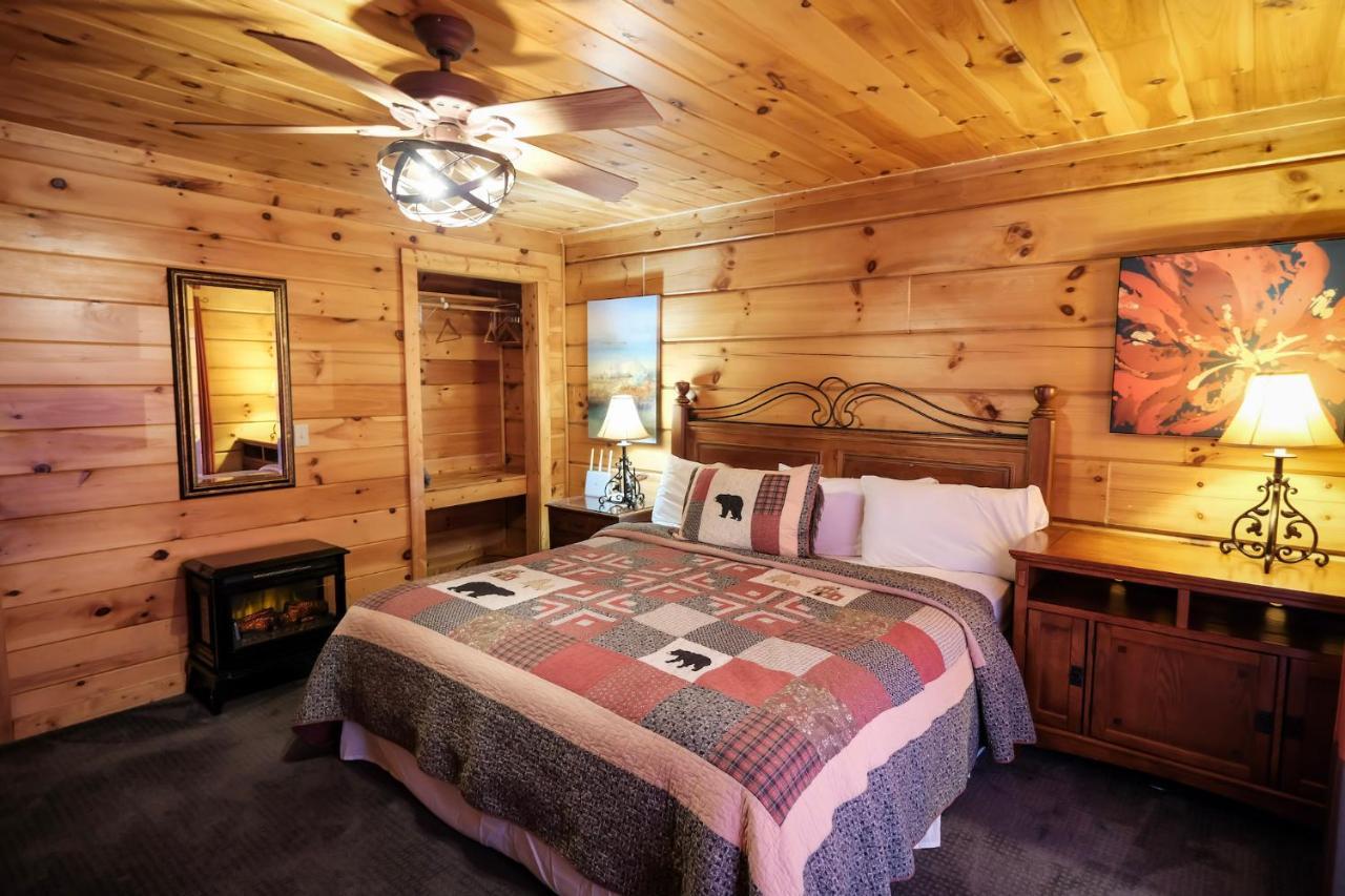 Lazy Bear Lodge Gatlinburg Εξωτερικό φωτογραφία
