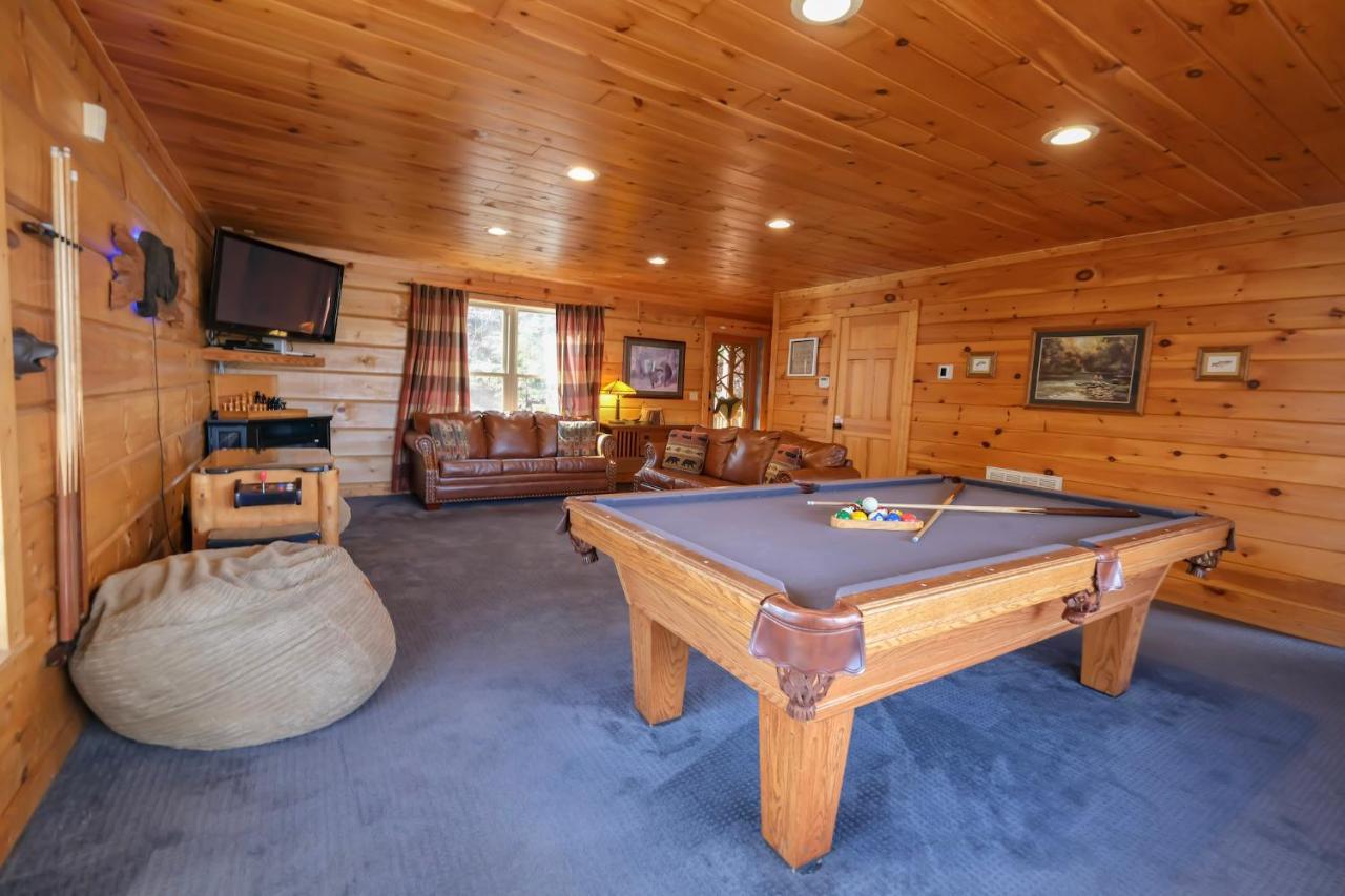 Lazy Bear Lodge Gatlinburg Εξωτερικό φωτογραφία