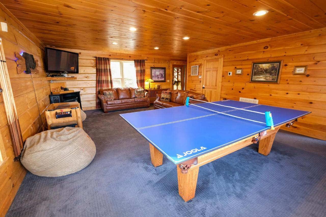 Lazy Bear Lodge Gatlinburg Εξωτερικό φωτογραφία