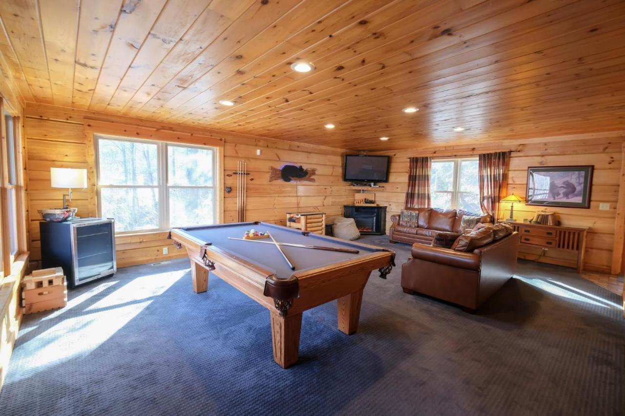 Lazy Bear Lodge Gatlinburg Εξωτερικό φωτογραφία