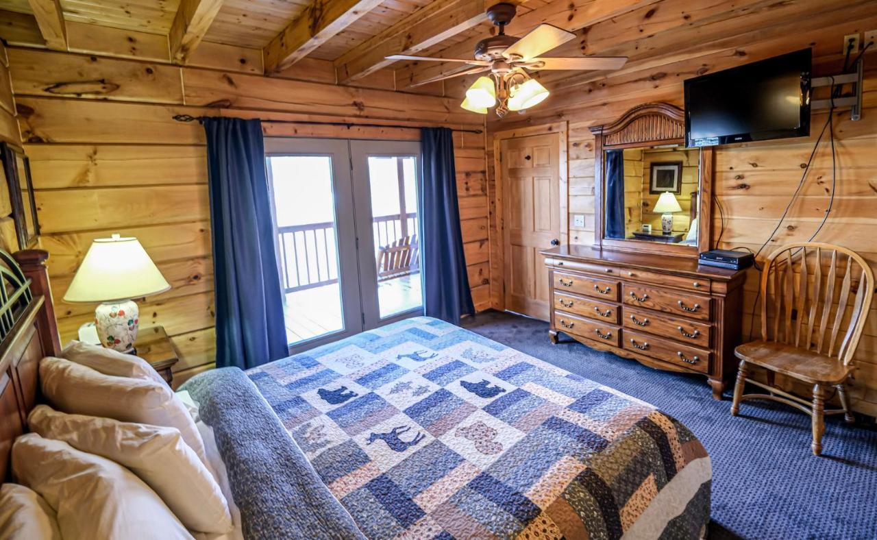 Lazy Bear Lodge Gatlinburg Εξωτερικό φωτογραφία